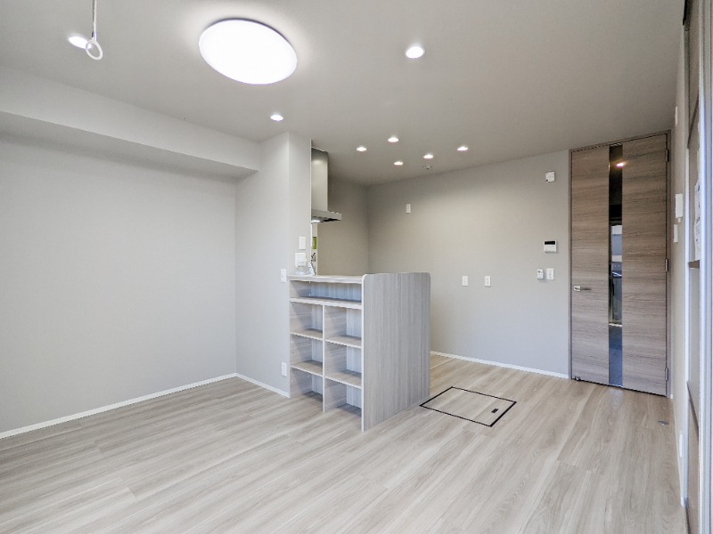 居室・リビング　図面と現状に相違がある場合には現状を優先