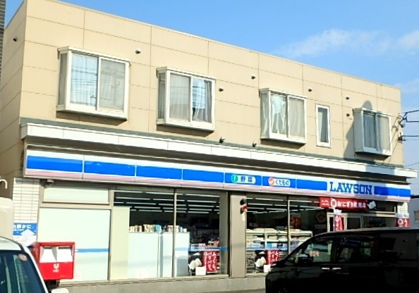 コンビニ　ローソン札幌豊平7条十丁目店（コンビニ）まで276m