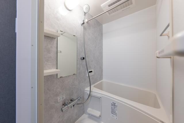 バス・シャワールーム　きれいなお風呂です