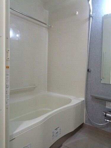 バス・シャワールーム　浴室　※2025年7月撮影