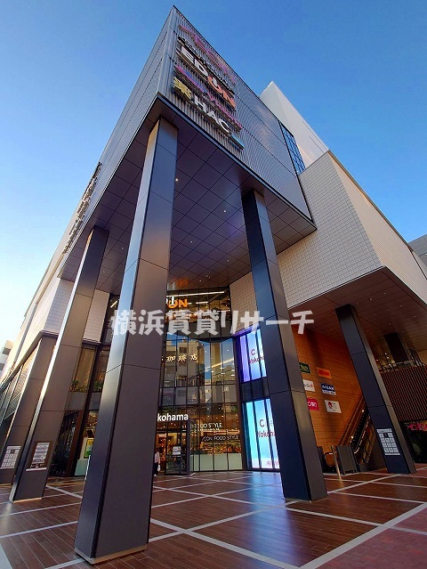 ショッピングセンター　CeeU yokohama（ショッピングセンター）まで918m