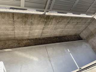 バルコニー　テラス