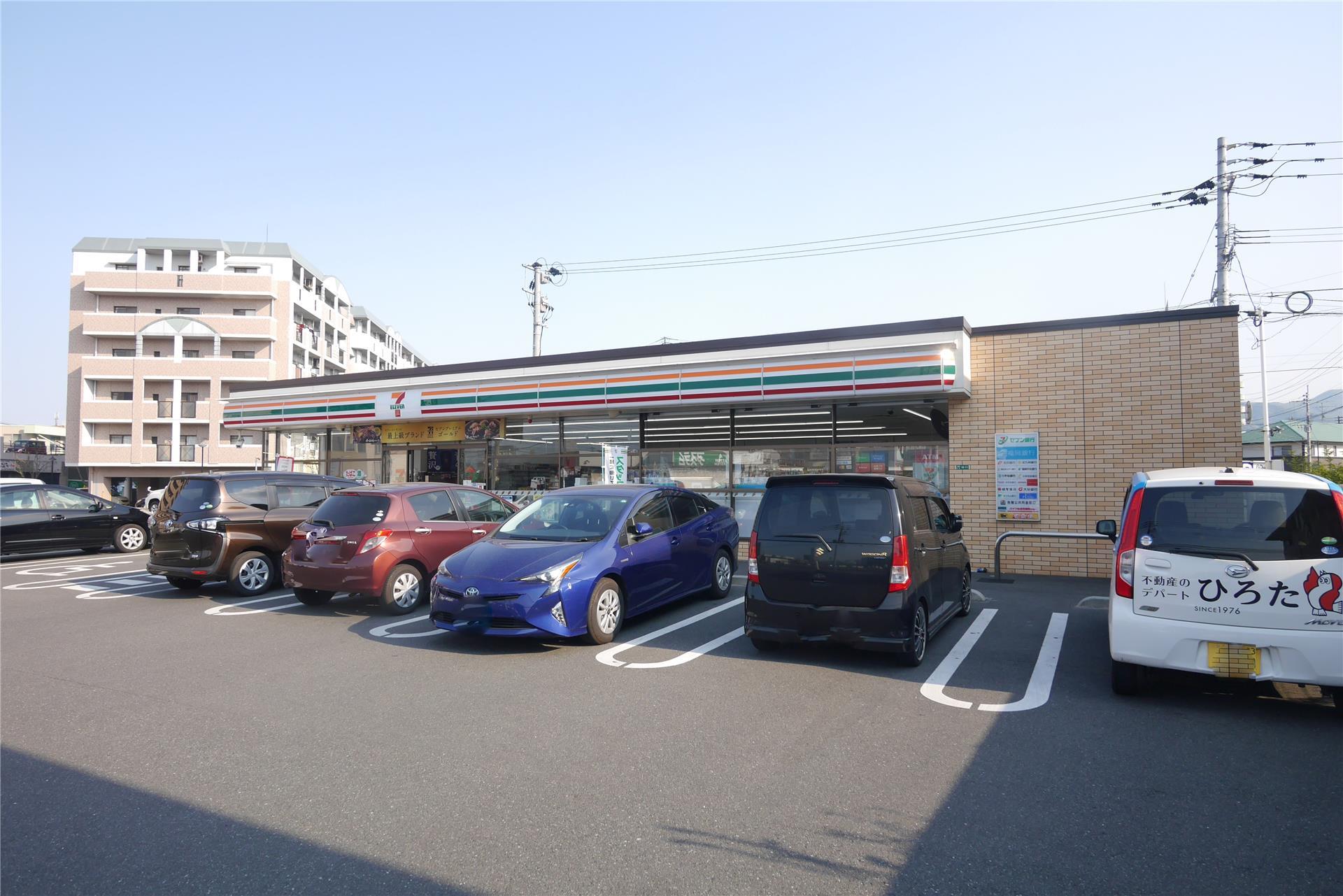 コンビニ　セブン-イレブン 小倉下曽根新町店（コンビニ）まで300m