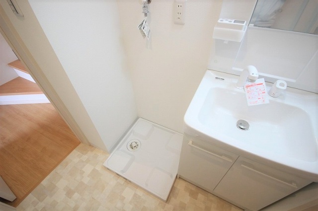 洗面設備　広い洗面スペース