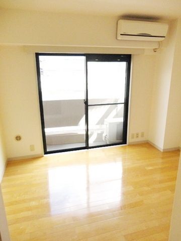 居室・リビング　★フローリング仕様★