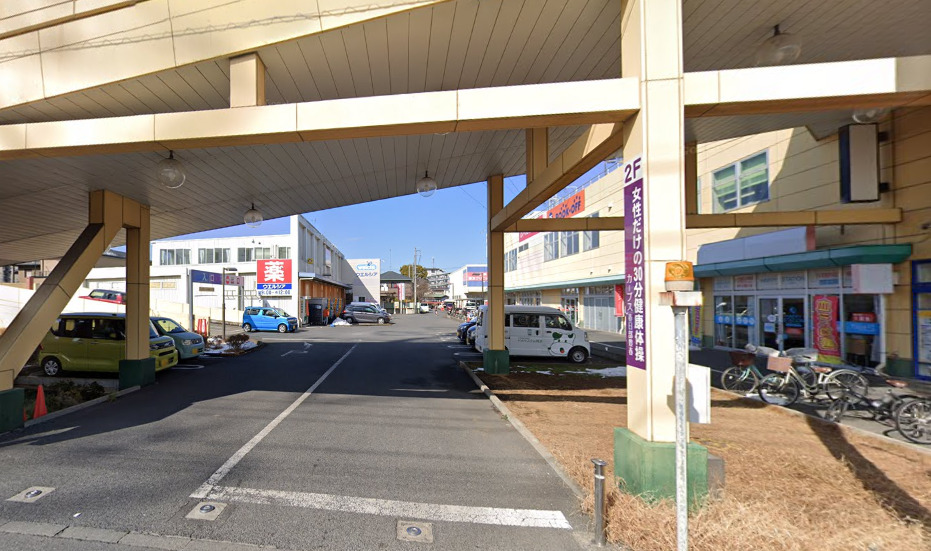 ドラックストア　ウエルシア春日部豊春店（ドラッグストア）まで419m