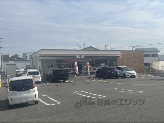 コンビニ　セブンイレブン伊丹昆陽南店（コンビニ）まで110m
