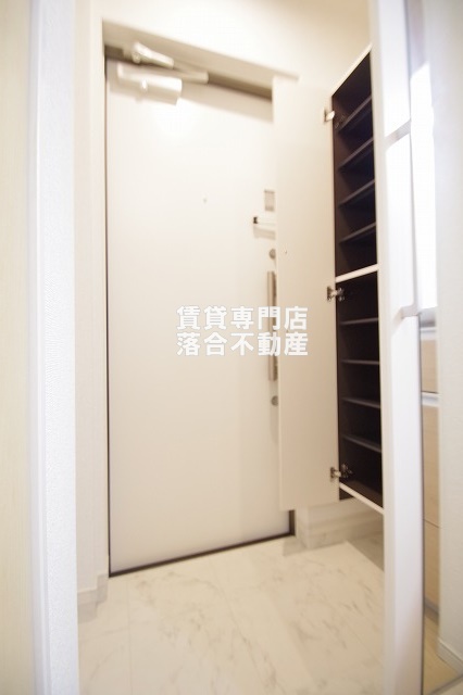 収納　シューズ収納あり