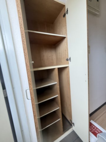 収納　シューズBOX