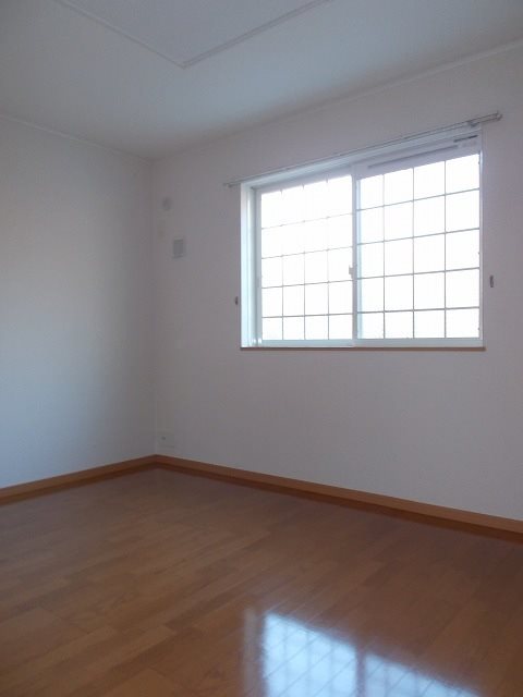 その他部屋・スペース　フローリングの綺麗なお部屋です。