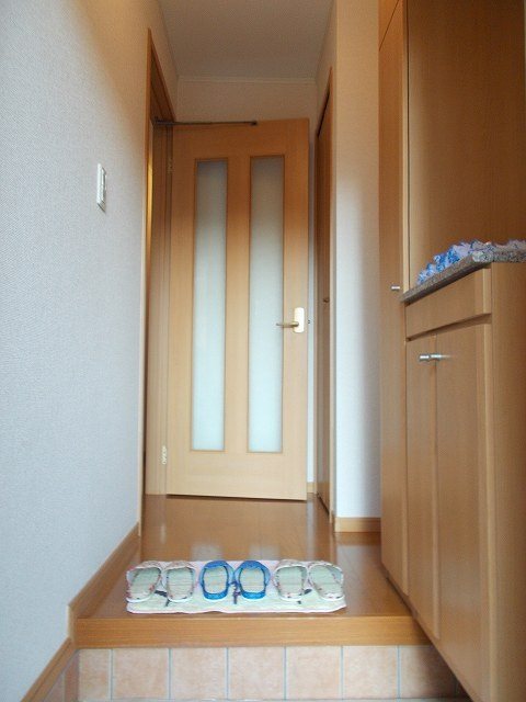 玄関　シューズボックス完備です。