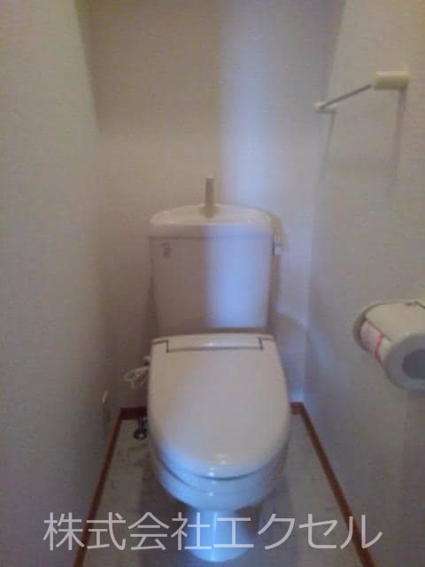 トイレ　清潔感のあるトイレです。