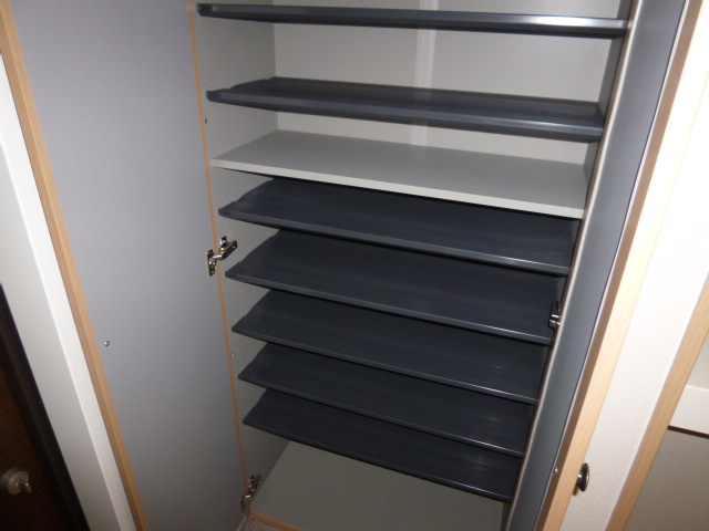 玄関　シューズボックス