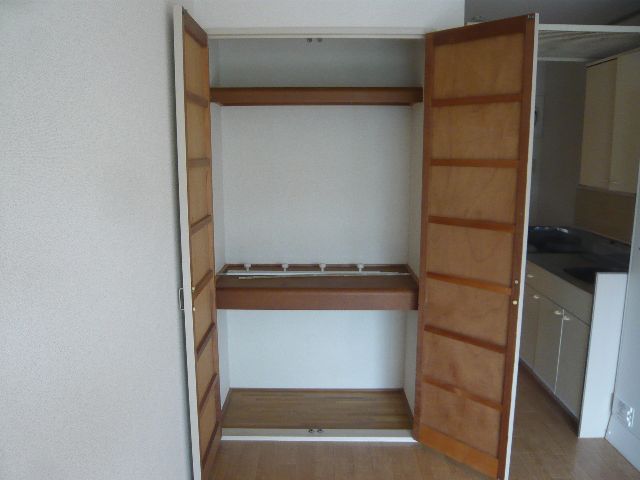 収納　室内は現状を優先します