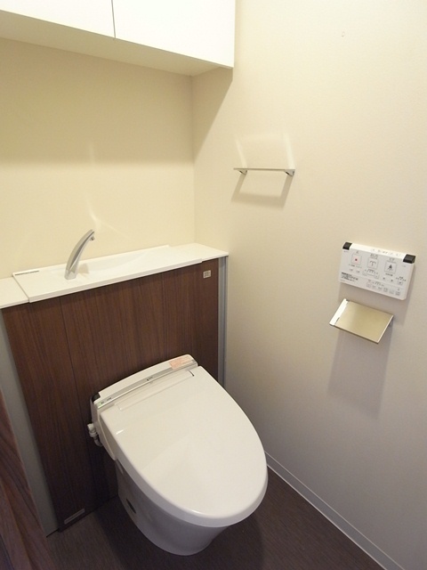 トイレ　同棟内参考写真