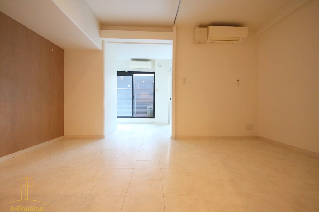 居室・リビング　インペリアルスイート南堀江