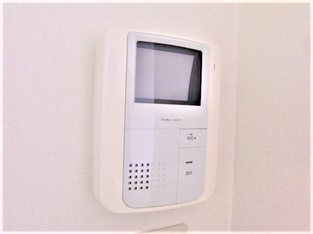 セキュリティ　モニター付きインターホン♪