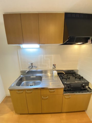 キッチン　グラマシー心斎橋東　キッチン