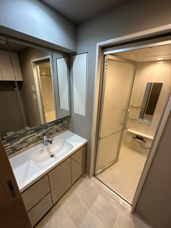 洗面設備　参考写真です