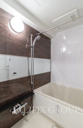 バス・シャワールーム　風呂