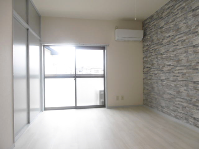 居室・リビング　同仕様