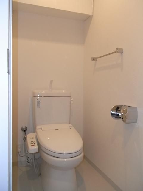 トイレ　別号室参考写真