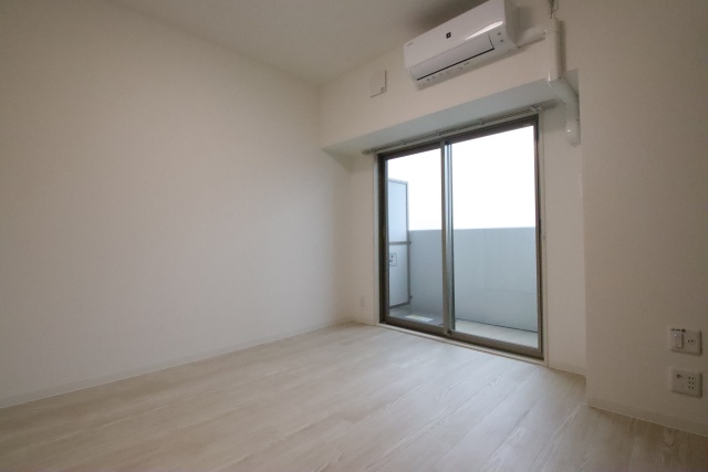 居室・リビング　※別室の参考写真の為、現況優先です。