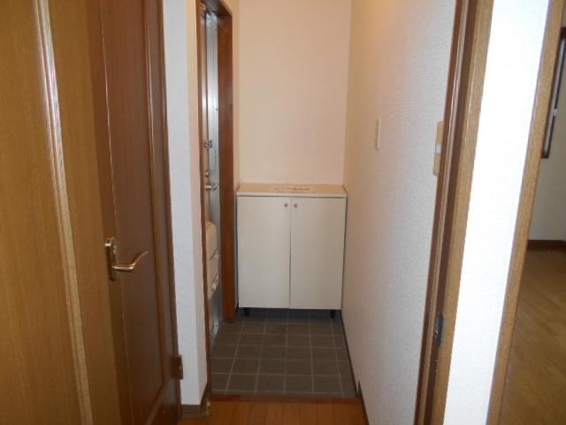 玄関　玄関です。