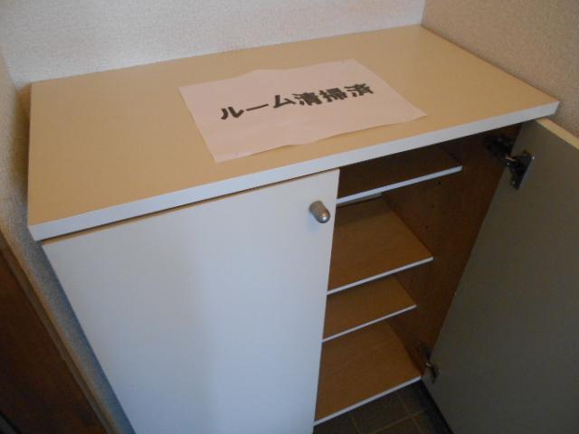 玄関　玄関です。