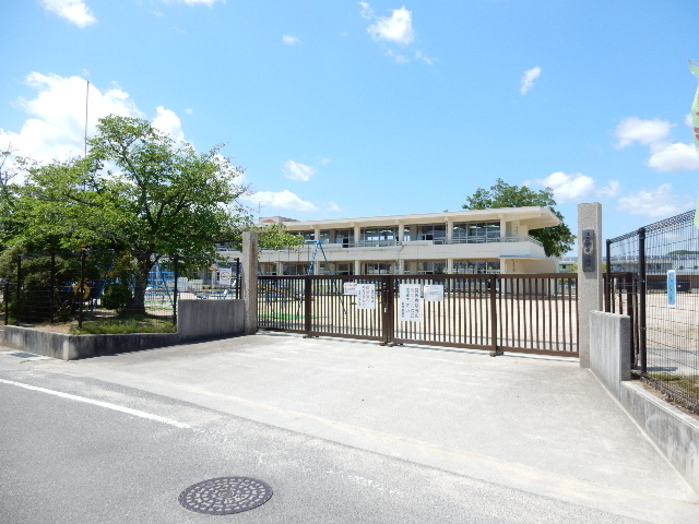 小学校　岡山市立江西小学校（小学校）まで589m