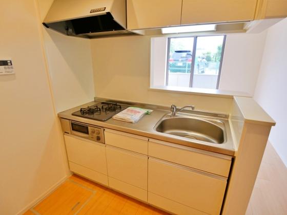 キッチン　【同仕様】システムキッチン２口グリル付で料理が捗ります♪