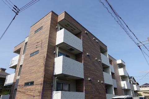 建物外観　外観写真（昼）