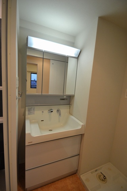 洗面設備　独立洗面台