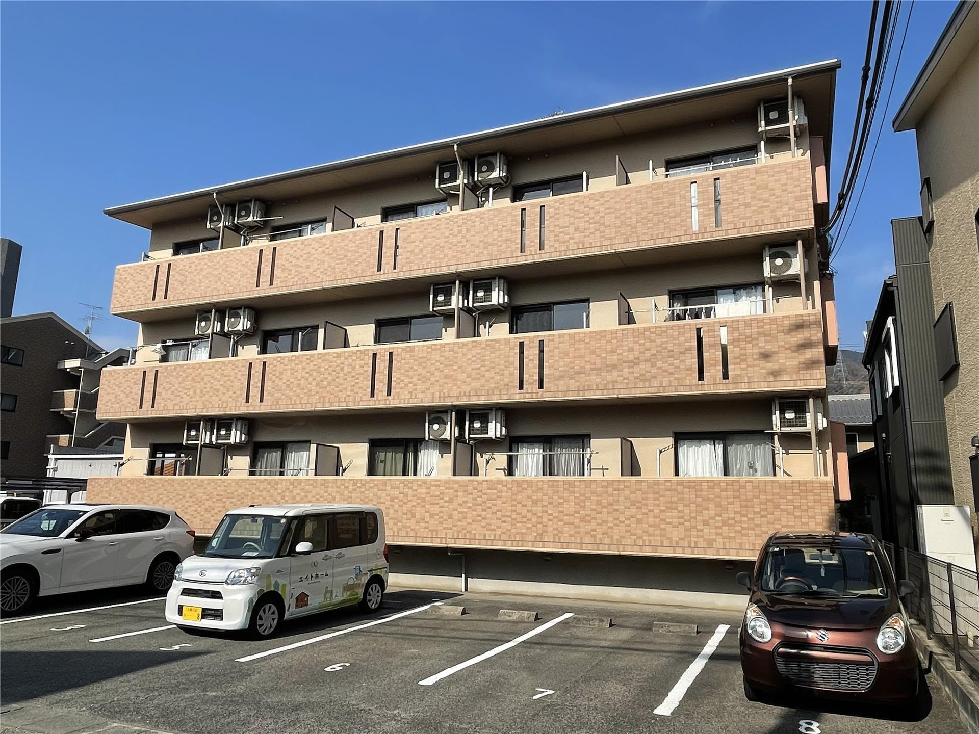 建物外観　2005年築　ピンフィール一番館