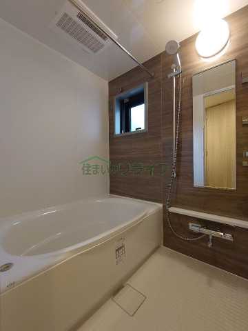 バス・シャワールーム　別部屋参考写真