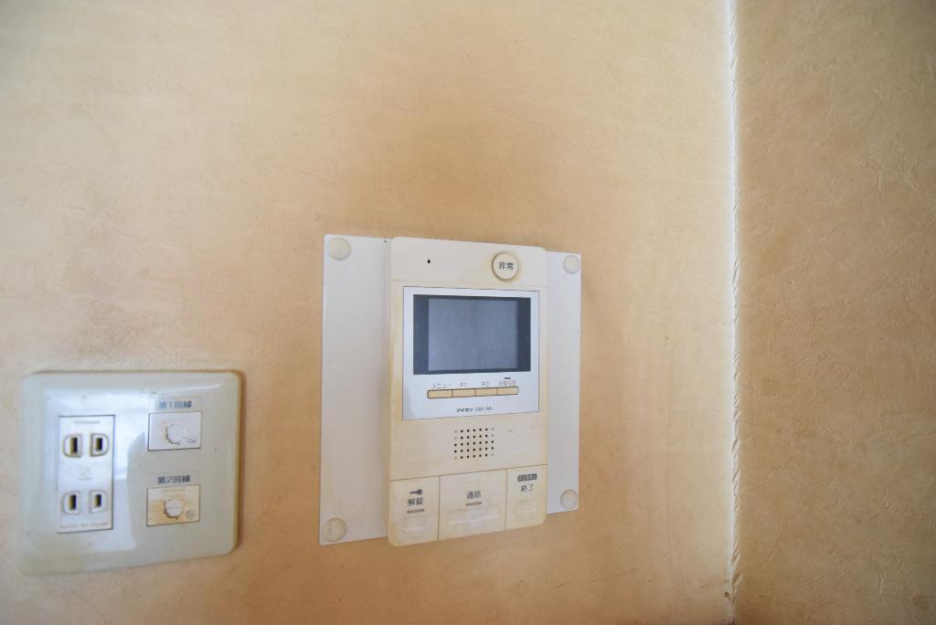 セキュリティ　カメラ付インターホン