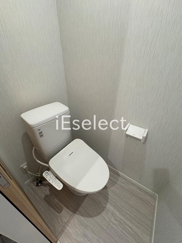 トイレ　洗浄機能付き♪