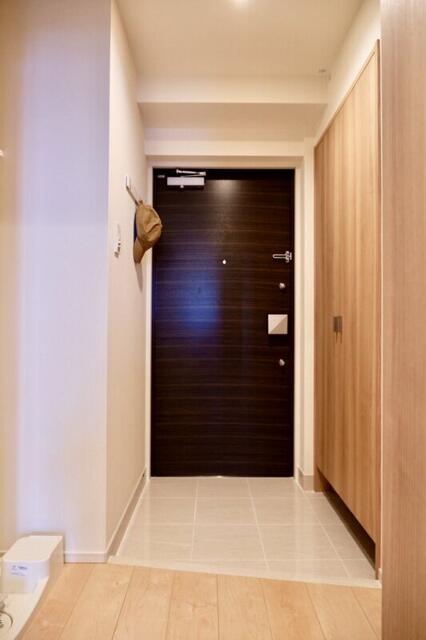 玄関　※参考画像