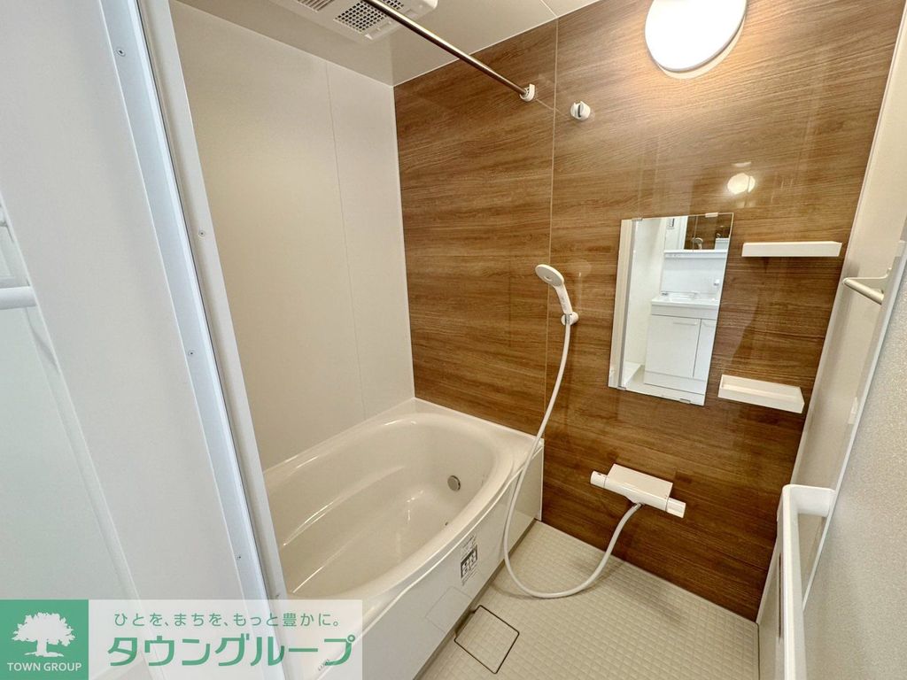 バス・シャワールーム　バス