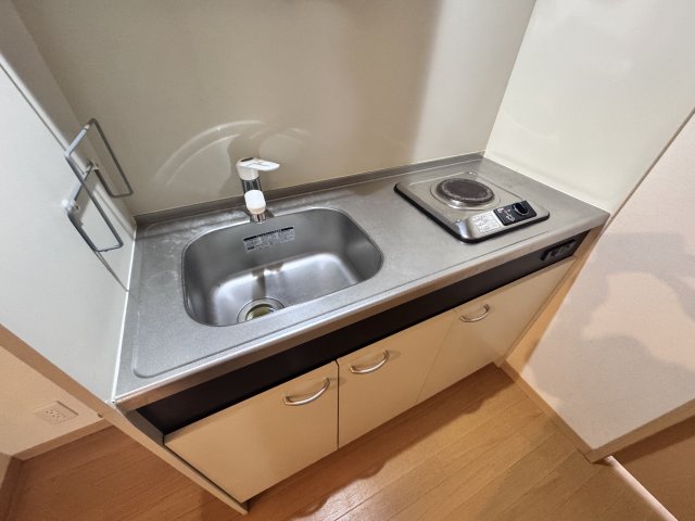 キッチン　1口コンロ付き　同タイプ参考写真