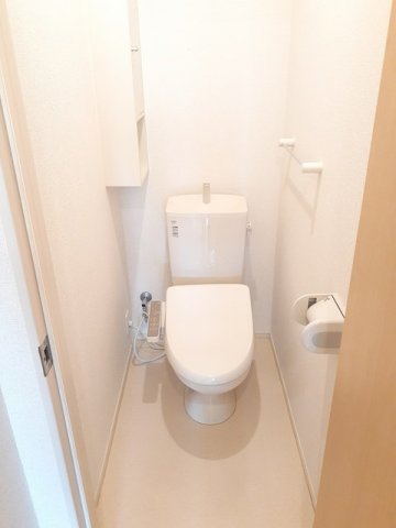 トイレ　ゆったりとした空間のトイレです