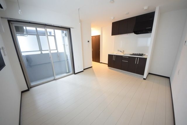 居室・リビング　お問合せはタウンハウジングまで！※現地待合わせ相談可能