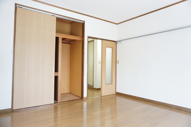 その他部屋・スペース　洋室８帖