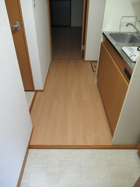 玄関　すっきりシンプルな玄関スペースです！