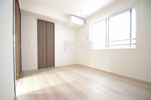 その他部屋・スペース　寝室にもピッタリな落ちついた居室♪