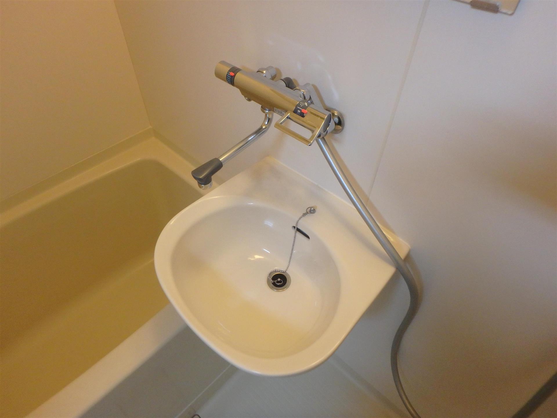 洗面設備　洗面ボウル付きです（参考写真）
