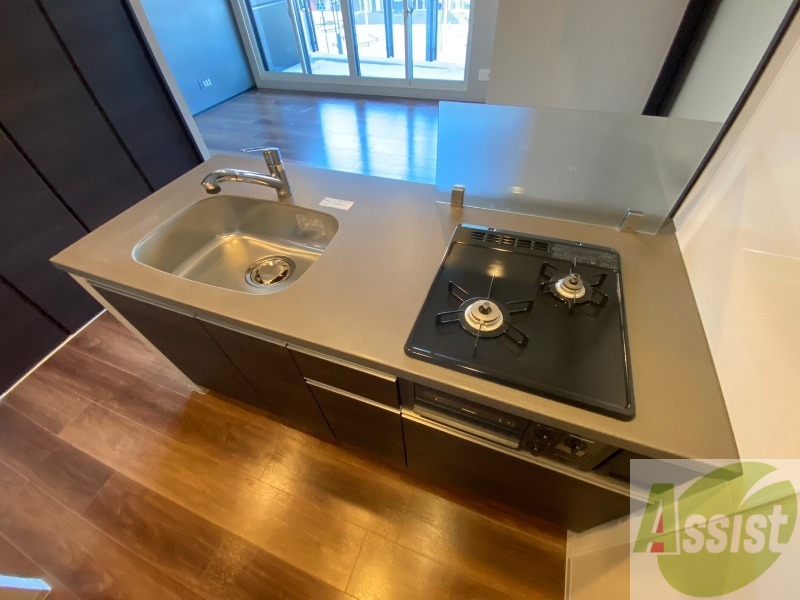 キッチン　２口システムキッチンですのですぐにお料理に使えます！