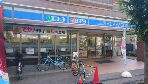 コンビニ　ローソン 篠崎町七丁目店（コンビニ）まで630m