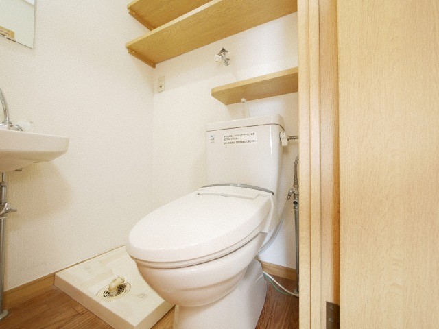 トイレ　シンプルで使いやすいトイレです