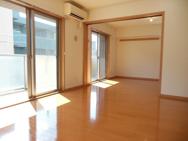 居室・リビング　同シリーズ